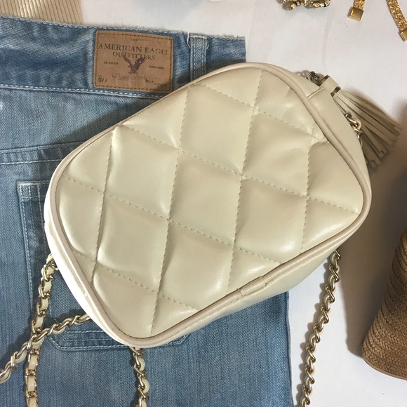 American Eagle Blue Jean Skirt - Picture 4 of 4